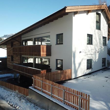 Almhittn - Luxus Appartements Finkenberg Esterno foto