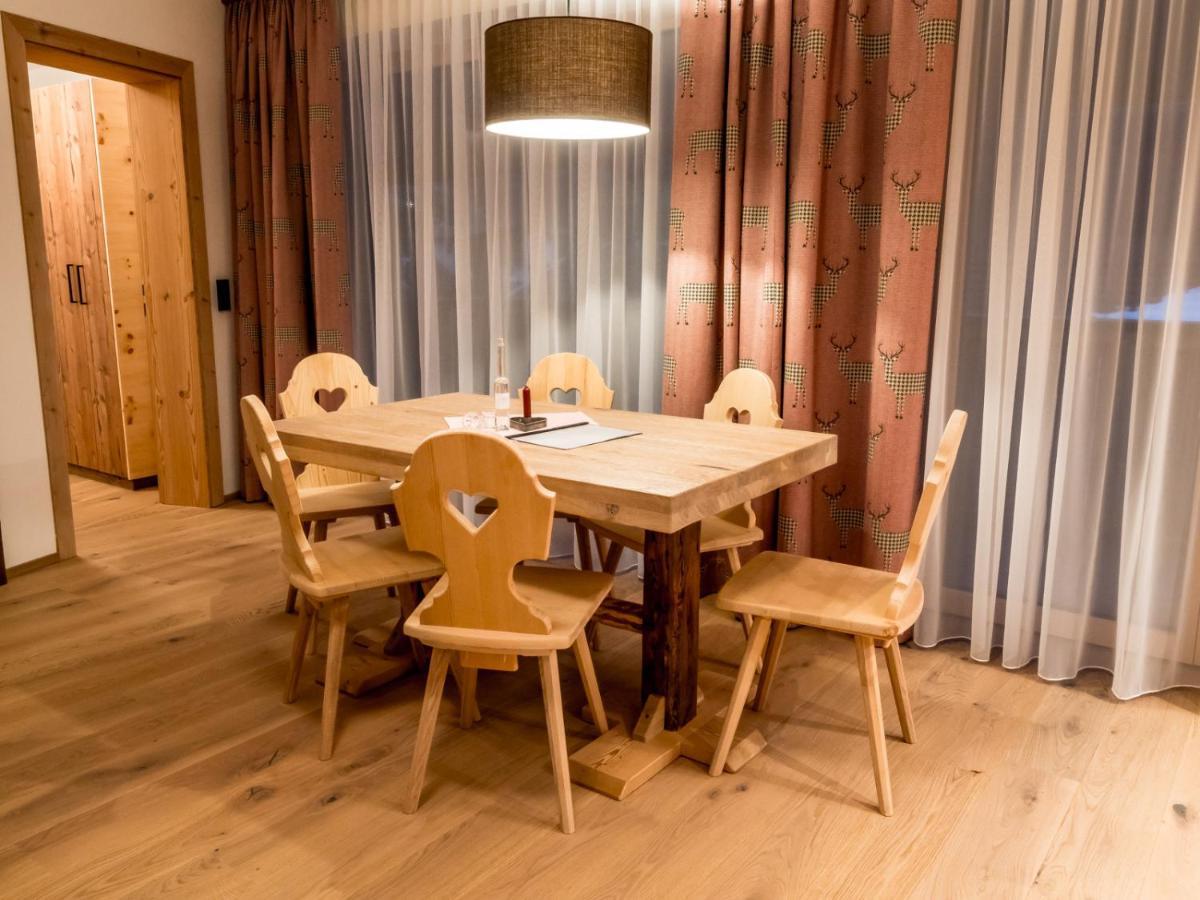 Almhittn - Luxus Appartements Finkenberg Esterno foto